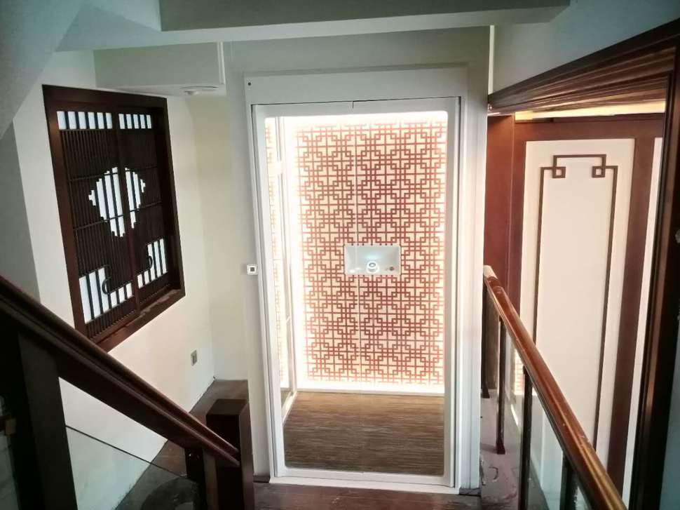 家用电梯实物图.jpg